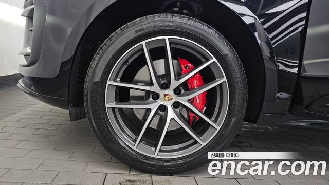 Porsche Macan из Кореи Encar
