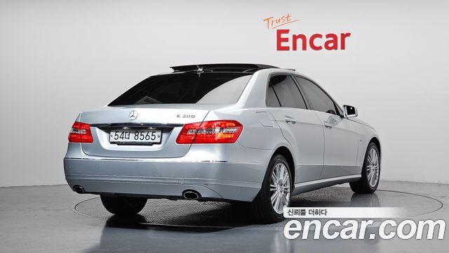 Mercedes-Benz E-Class из Кореи Encar