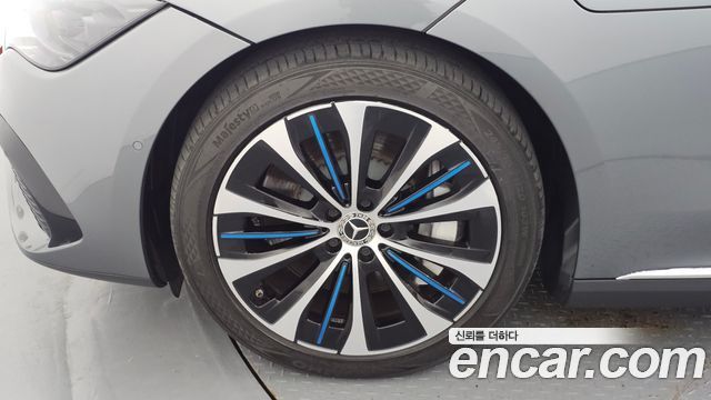 Mercedes-Benz EQE из Кореи Encar