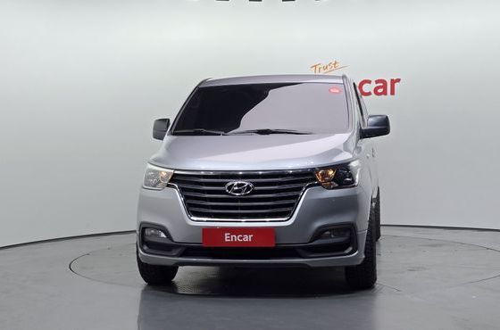 Hyundai Starex Van 5-Seater Modern — пробег 61 144 км — фото 3 из 5