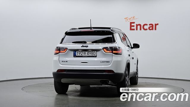 Jeep Compass из Кореи Encar