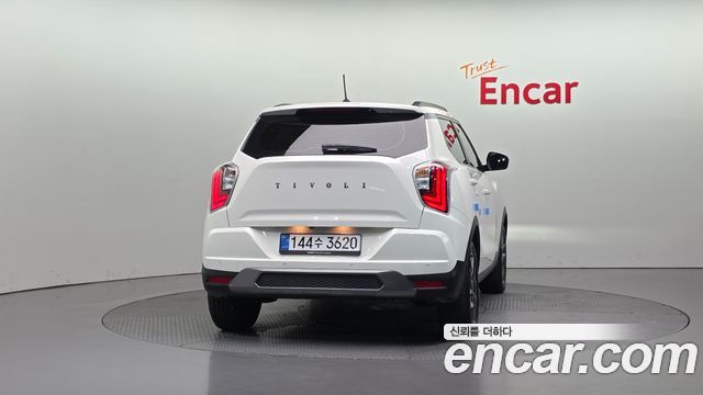 Ssangyong TIBOLI из Кореи Encar
