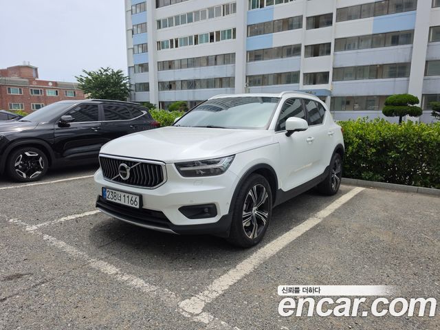Volvo XC40 из Кореи Encar