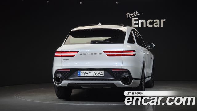 Genesis GV70 из Кореи Encar