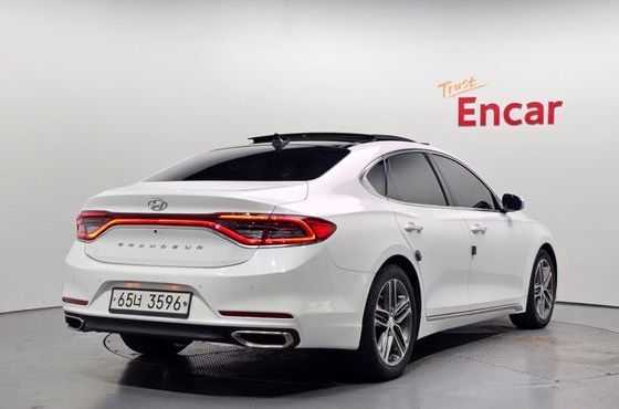 Hyundai Grandeur 2.2 Diesel Premium — пробег 131 681 км — фото 2 из 5