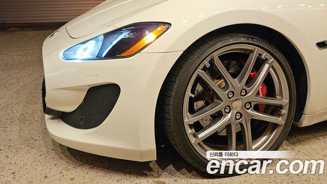 Maserati GranTurismo из Кореи Encar