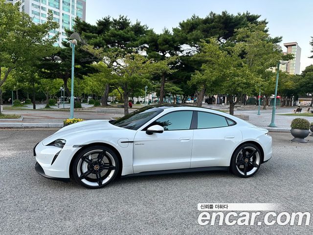 Porsche Taycan из Кореи Encar