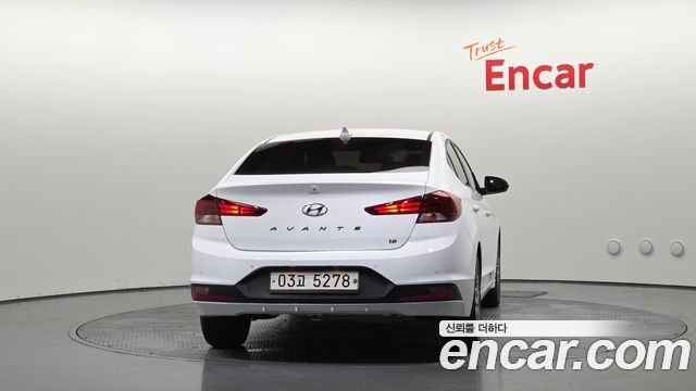 Hyundai AVANTE из Кореи Encar