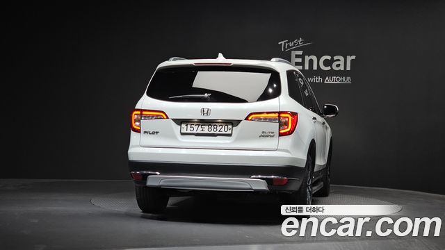 Honda Pilot 3.5 Elite — пробег 125 497 км — фото 4 из 5