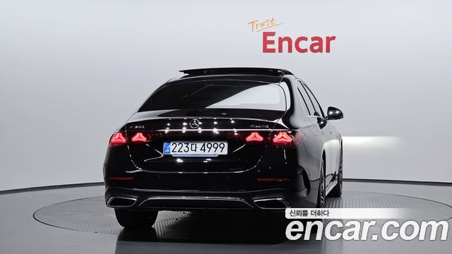 Mercedes-Benz E-Class из Кореи Encar