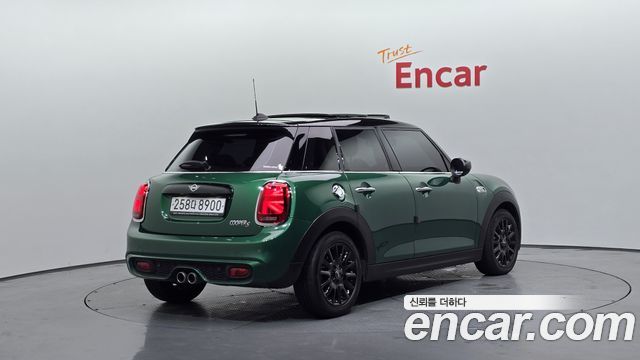 Mini Cooper из Кореи Encar