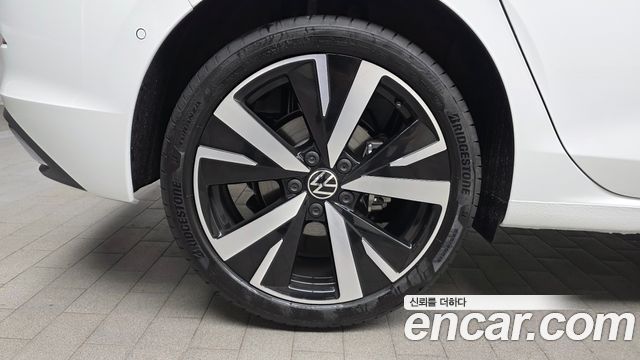 Volkswagen Golf из Кореи Encar