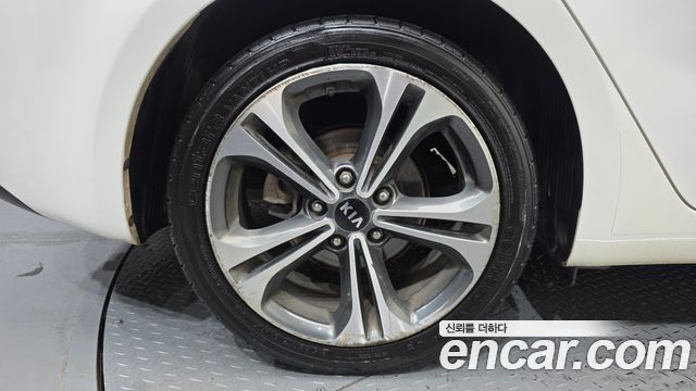 Kia K3 из Кореи Encar