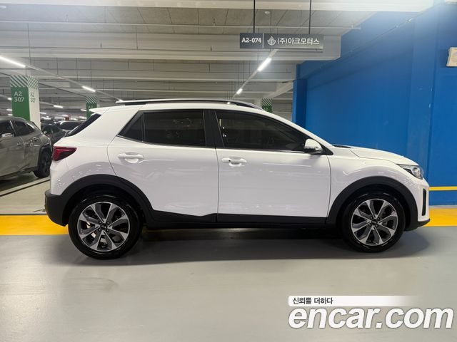 Kia Stonic из Кореи Encar