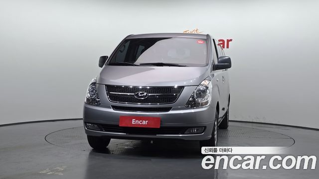 Hyundai Starex 12-Seater LPi Wagon CVX Luxury — пробег 43 461 км — фото 3 из 5