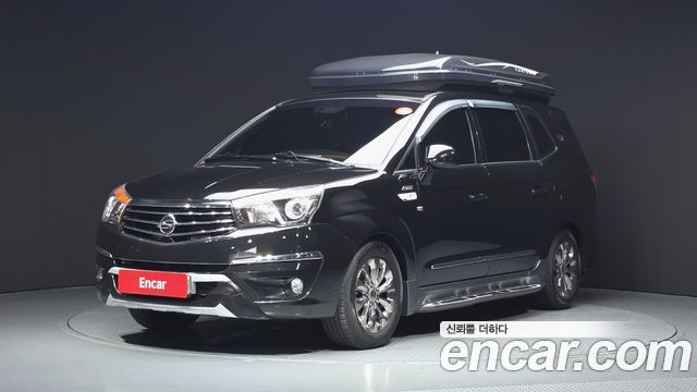 Ssangyong KORANDO 4WD Outdoor Edition 9-seater — пробег 109 375 км — фото 1 из 5