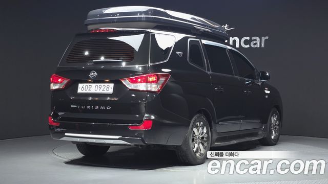 Ssangyong KORANDO 4WD Outdoor Edition 9-seater — пробег 109 375 км — фото 2 из 5