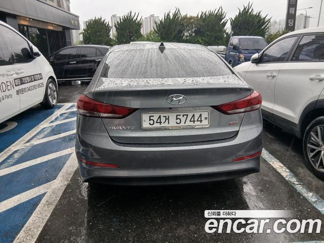 Hyundai AVANTE из Кореи Encar