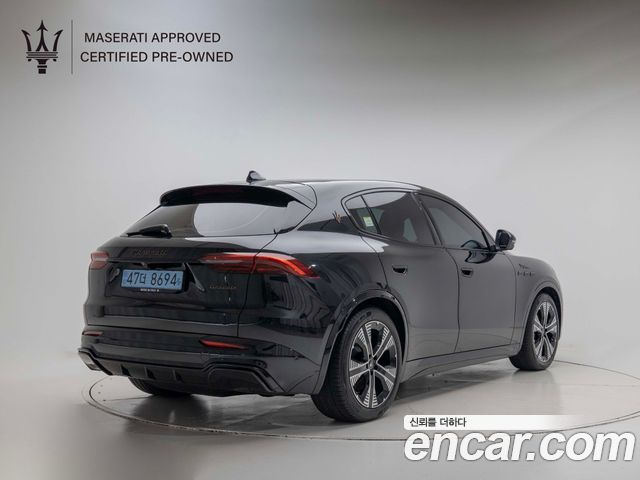 Maserati Grecale из Кореи Encar
