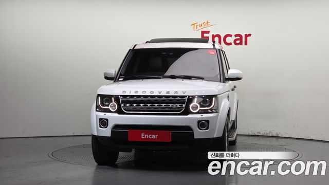 Land Rover Discovery 3.0 SDV6 SE — пробег 157 844 км — фото 3 из 5