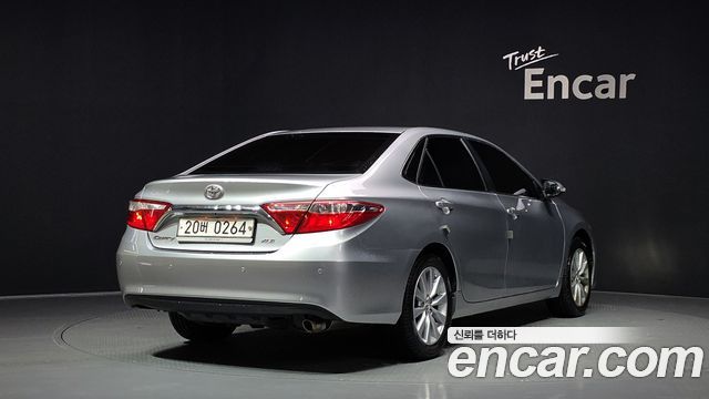 Toyota Camry из Кореи Encar