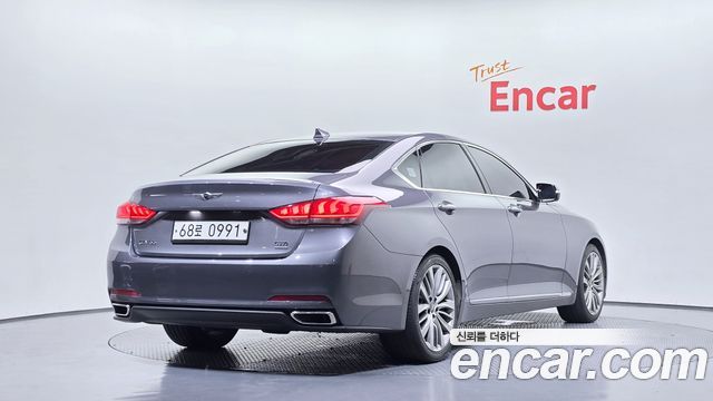 Hyundai Genesis из Кореи Encar