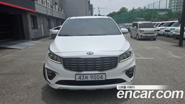 Kia Carnival из Кореи Encar