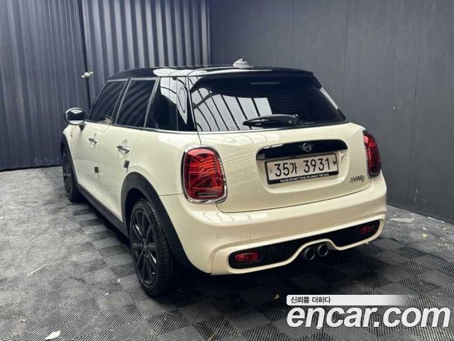 Mini Cooper из Кореи Encar