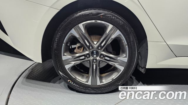 Kia K5 из Кореи Encar