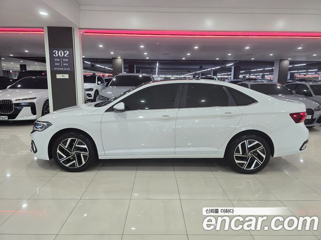 Volkswagen Jetta 1.5 TSI Prestige — пробег 14 562 км — фото 3 из 5