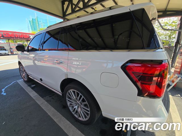 Ford Expedition из Кореи Encar
