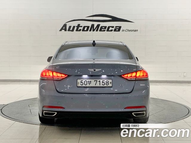Hyundai Genesis из Кореи Encar