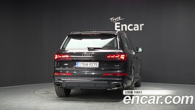 Audi Q7 из Кореи Encar