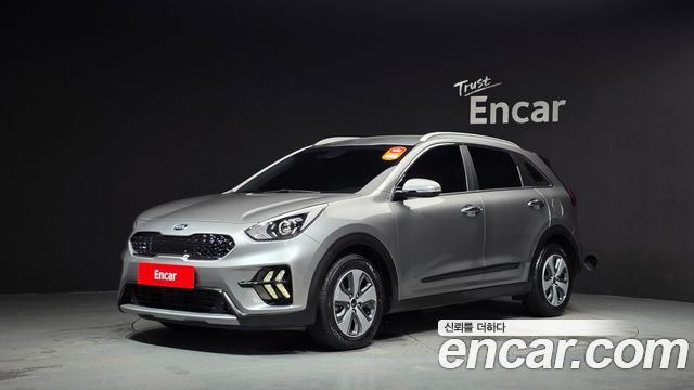 Kia Niro 1.6 HEV Luxury — пробег 38 791 км — фото 1 из 5