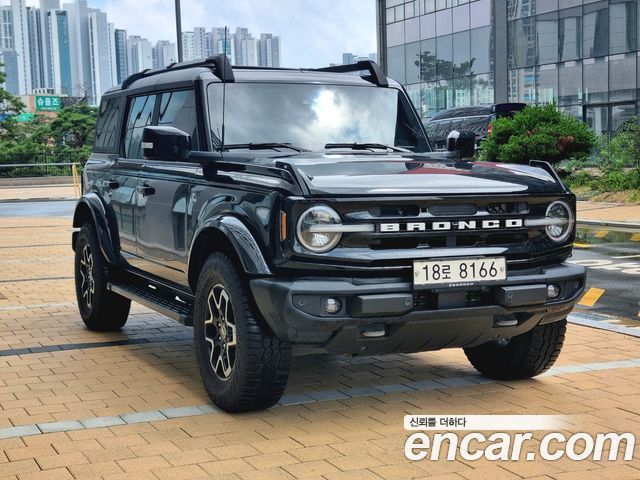 Ford Bronco 2.7 Outer Banks — пробег 48 000 км — фото 1 из 5