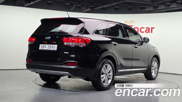 Kia Sorento Diesel 2.0 2WD Luxury — пробег 180 472 км — фото 2 из 5