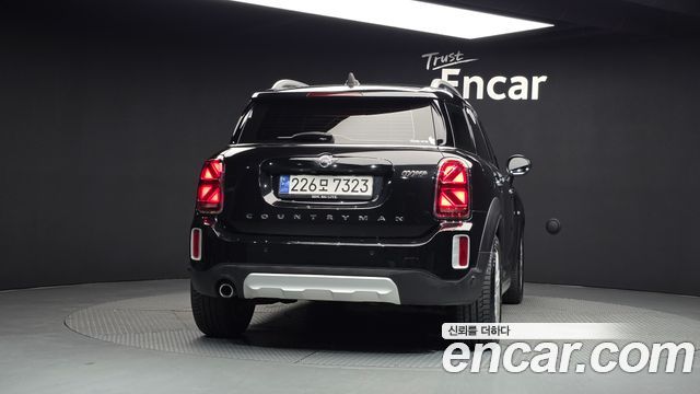 Mini Countryman Classic Plus Launch Pack 2nd Gen — пробег 38 468 км — фото 4 из 5