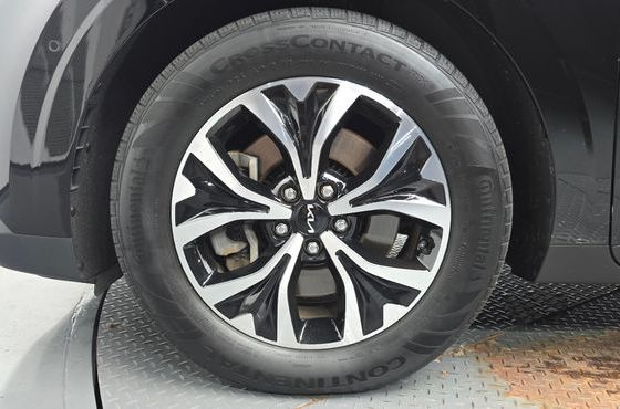 Kia Carnival 9-Seater Signature — пробег 68 366 км — фото 5 из 5