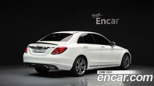 Mercedes-Benz C-Class из Кореи Encar