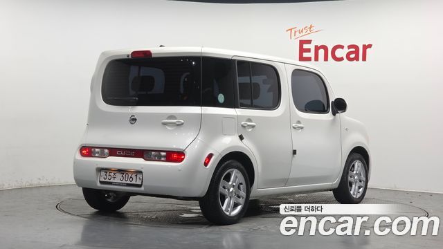 Nissan Cube из Кореи Encar
