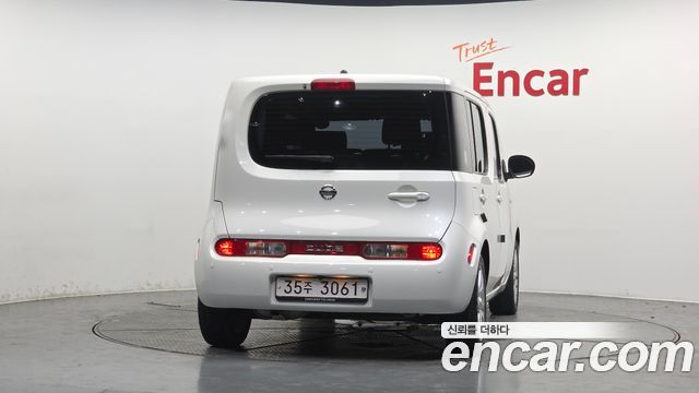 Nissan Cube из Кореи Encar