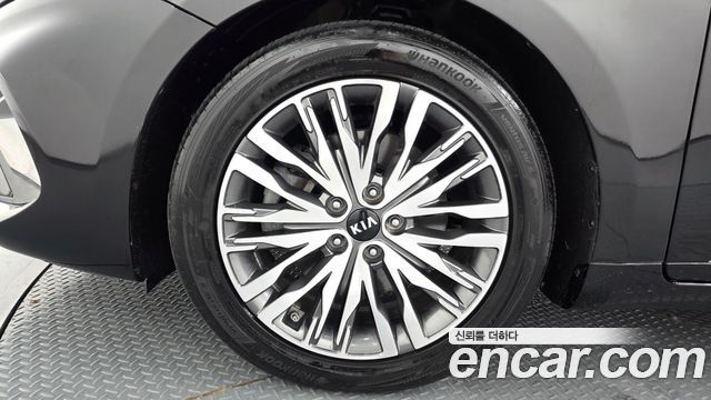 Kia K7 из Кореи Encar
