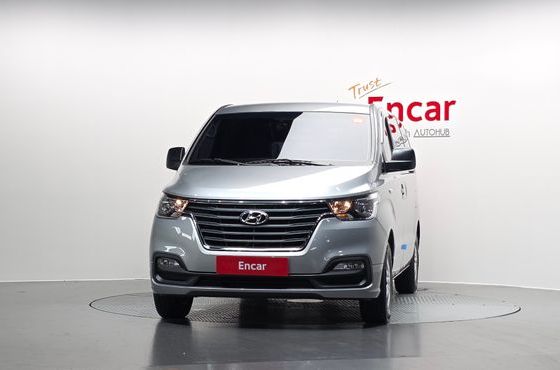 Hyundai Starex Van 3-Seater Smart — пробег 54 253 км — фото 3 из 5
