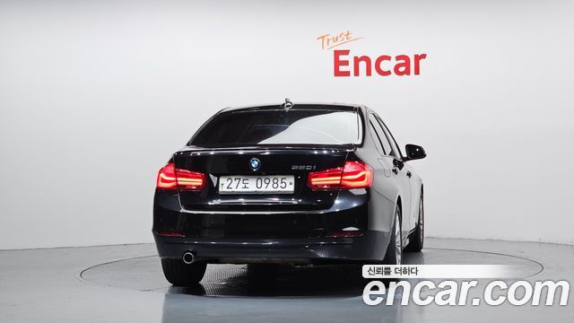 BMW 3-Series из Кореи Encar