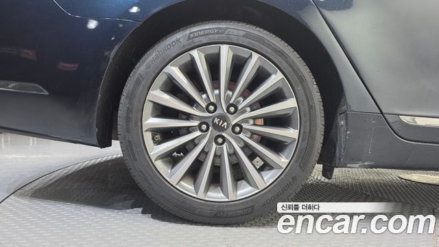 Kia K7 из Кореи Encar