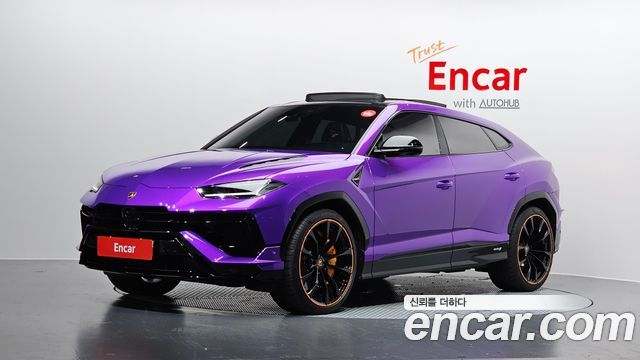 Lamborghini Urus из Кореи Encar