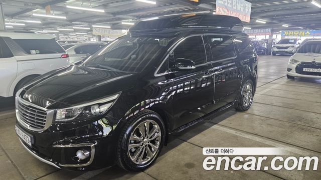 Kia Carnival Gasoline 7-seater Hi-Limousine President — пробег 152 300 км — фото 1 из 5