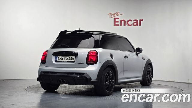 Mini Cooper JCW Rockingham GT Edition 3rd — пробег 85 507 км — фото 2 из 5