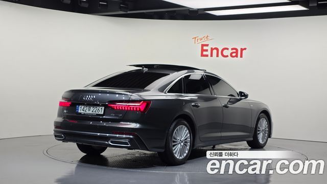 Audi A6 45 TFSI Premium — пробег 70 154 км — фото 2 из 5