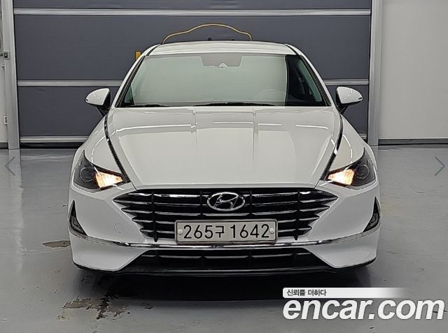 Hyundai Sonata 2.0 Smart — пробег 73 426 км — фото 2 из 5